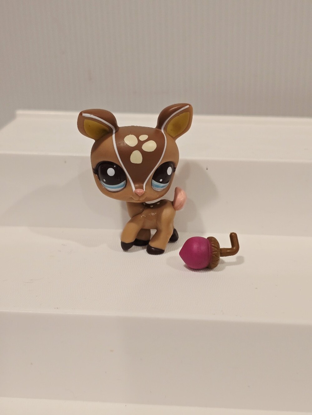 Littlest Pet Shop LPS Mommy Deer